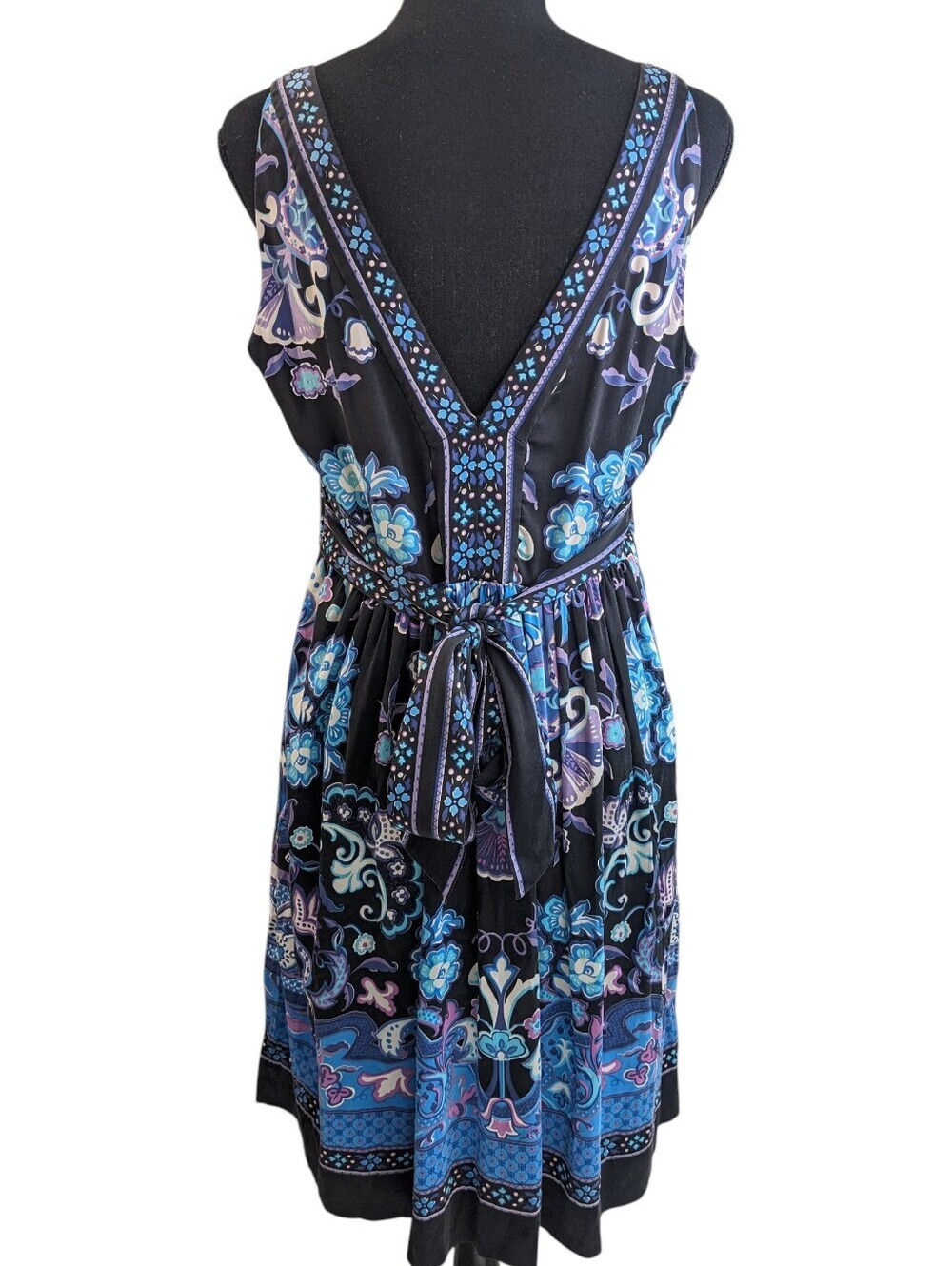 ECI Black V-Neck Midi Dress with Blue & Purple Floral Border Silk Blend Size12 - Picture 4 of 12